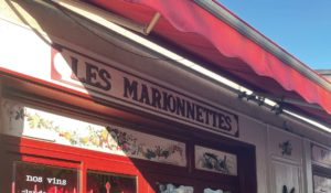 Les marionnettes installé par Cabinet Hermès